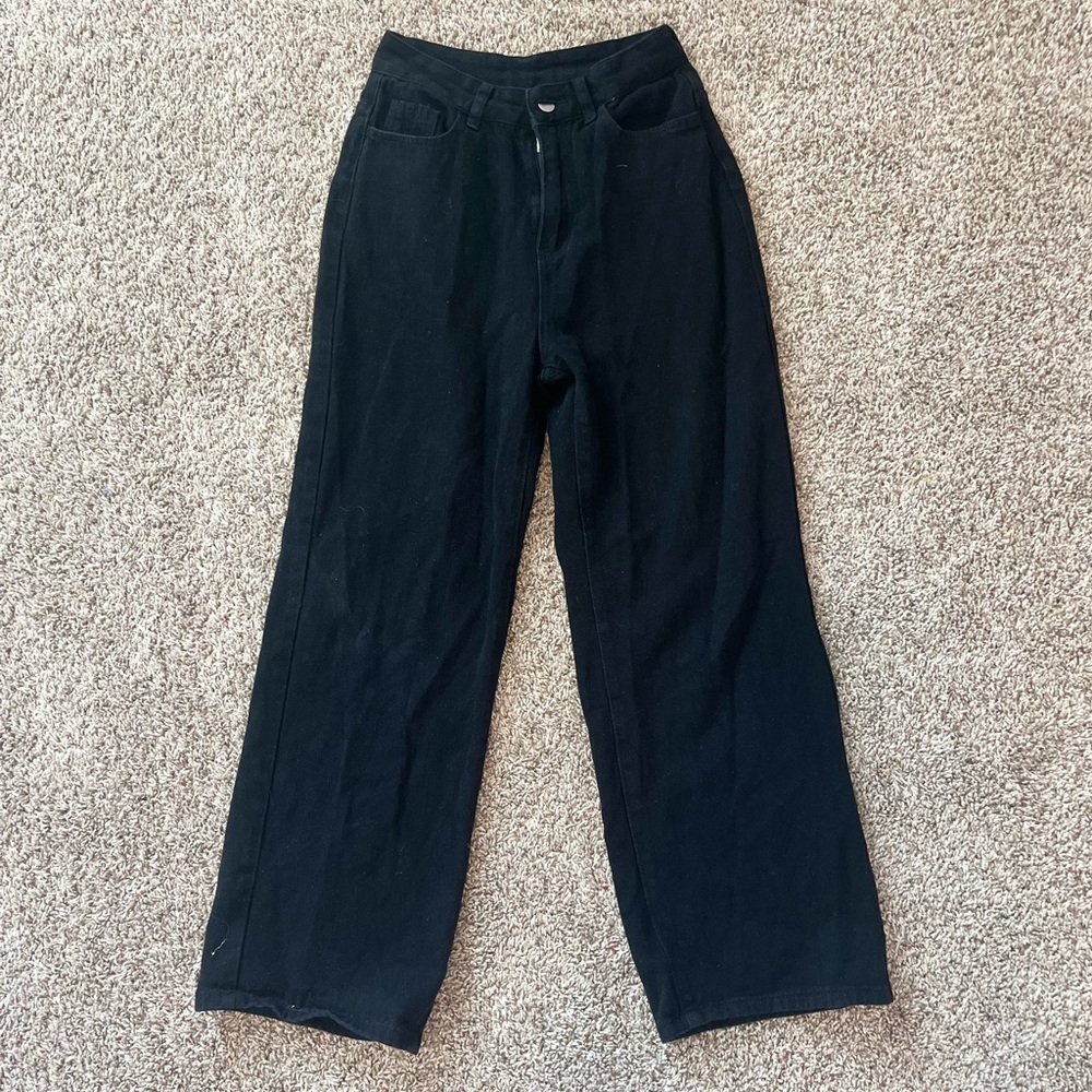 🤍Shein NWOT black wide leg jeans🤍